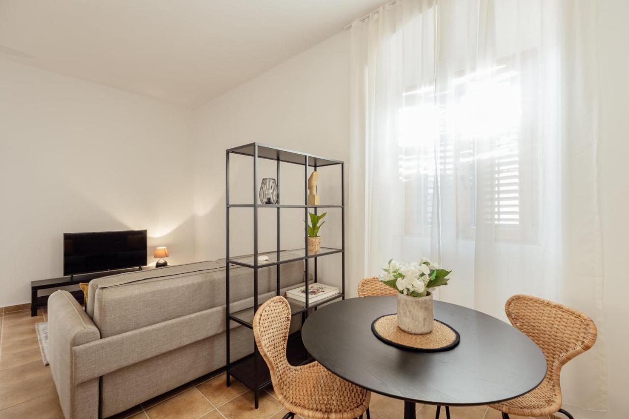City Port Apartment Herceg Novi Esterno foto